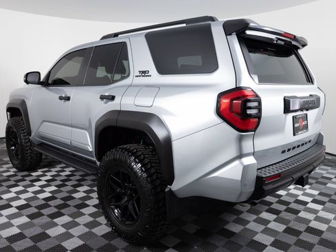 Used 2026 Toyota 4Runner TRD Off-Road Premium AWD/4WD image 5