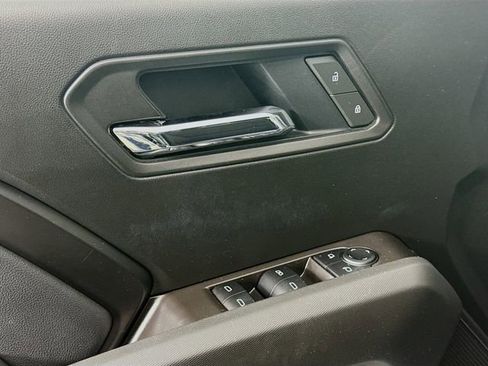 Used 2025 Chevrolet Colorado LT w/ Advanced Trailering Package image 21