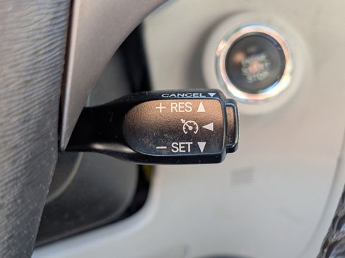 Used 2010 Toyota Venza AWD image 26