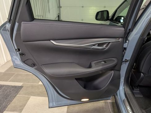 Used 2023 INFINITI QX50 Sport AWD/4WD image 9