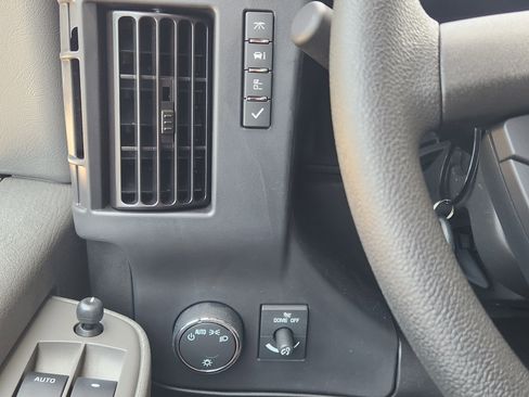 New 2024 Chevrolet Express 2500 w/ Driver Convenience Package image 24