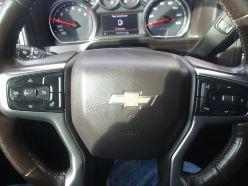 Used 2020 Chevrolet Silverado 1500 LT w/ Convenience Package image 24