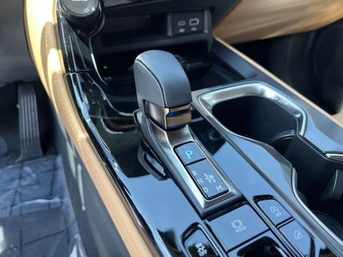 Certified 2026 Lexus NX 350 AWD w/ Accessory Package (Z1) image 18