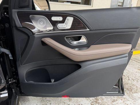 Certified 2022 Mercedes-Benz GLE 53 AMG 4MATIC image 23