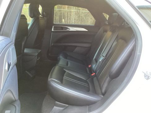 Used 2019 Lincoln MKZ Premiere image 36