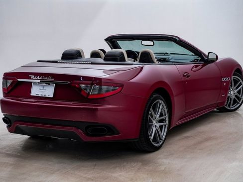 Used 2016 Maserati GranTurismo Sport image 12