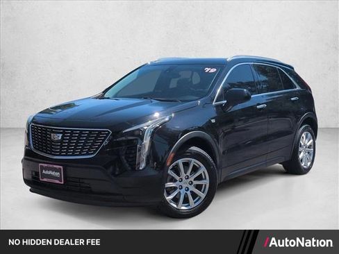 Used 2019 Cadillac XT4 Luxury w/ Cold Weather Package AWD/4WD image 1