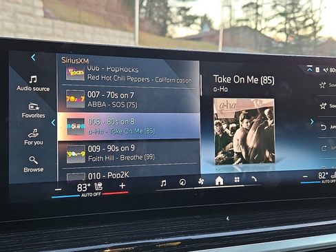 Certified 2025 BMW X7 xDrive40i w/ M Sport Package image 17