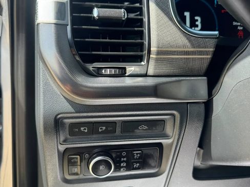 Used 2021 Ford F150 Platinum w/ Equipment Group 701A High AWD/4WD image 27