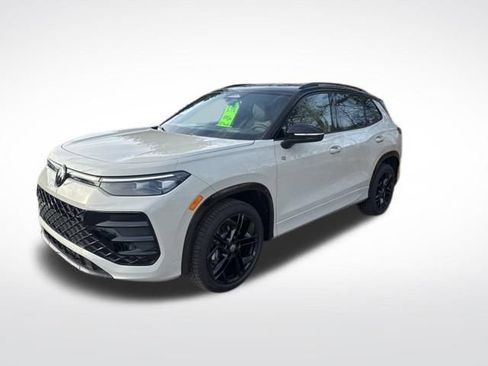 New 2026 Volkswagen Tiguan SE R-Line image 6