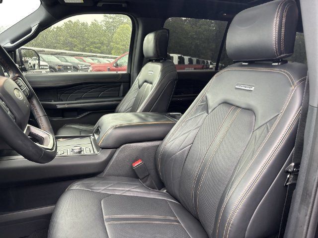 Certified 2024 Ford Expedition Platinum AWD/4WD image 11