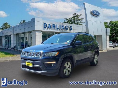 Used 2018 Jeep Compass Latitude w/ Cold Weather Group AWD/4WD image 1