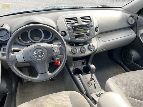 Used 2010 Toyota RAV4 4WD w/ Base L4 Extra Value Pkg image 12