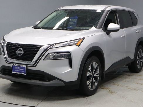 Certified 2023 Nissan Rogue SV AWD/4WD image 6