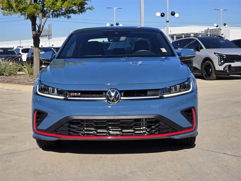 Used 2025 Volkswagen Jetta GLI Autobahn image 11