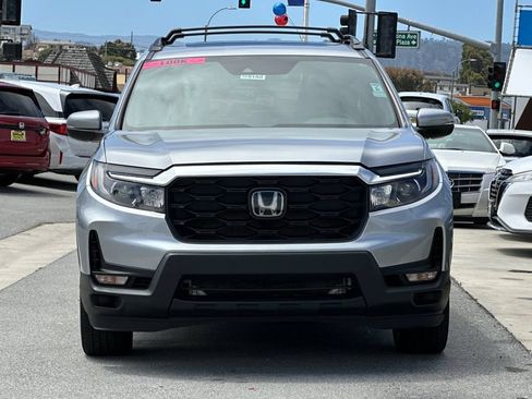 Used 2025 Honda Passport EX-L image 8