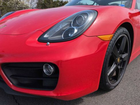 Used 2016 Porsche Cayman image 11