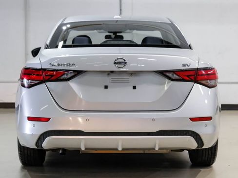 Used 2021 Nissan Sentra SV FWD image 9