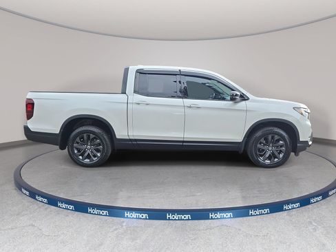 Certified 2023 Honda Ridgeline Sport image 5