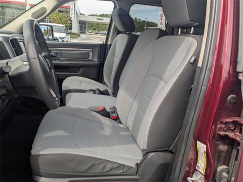 Used 2024 RAM 1500 Classic SLT image 22