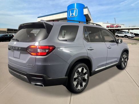 New 2026 Honda Pilot Elite image 5
