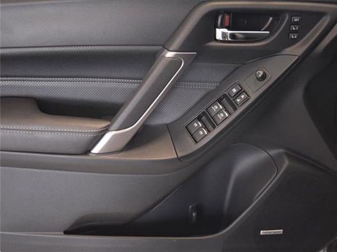 Used 2018 Subaru Forester 2.5i Touring w/ Popular Package #2 image 23