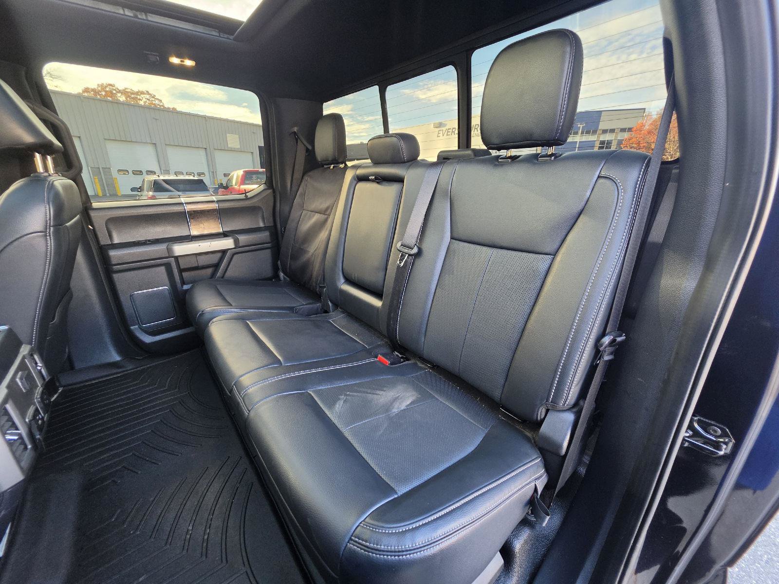 Used 2022 Ford F250 Lariat w/ Tremor Off-Road Package AWD/4WD image 19