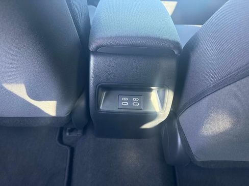 Used 2024 Toyota Corolla LE image 14