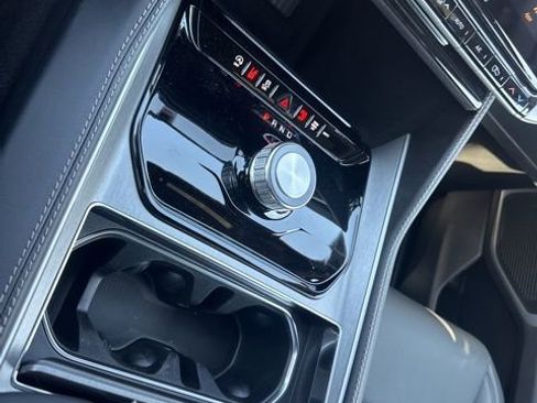 New 2026 Jeep Grand Wagoneer 2WD image 20