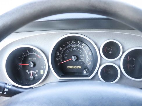 Used 2013 Toyota Tundra 2WD CrewMax w/ Tow Pkg image 27