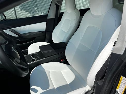 Used 2020 Tesla Model 3 Performance AWD/4WD image 15