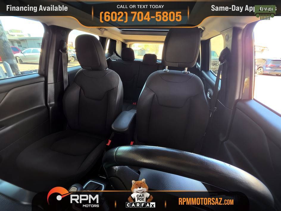 Used 2018 Jeep Renegade Altitude w/ Advanced Technology Group AWD/4WD image 7