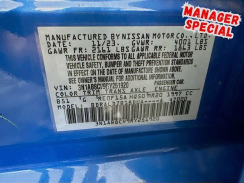 Used 2024 Nissan Sentra SV FWD image 28