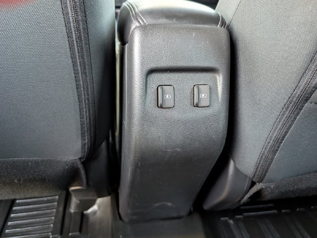 Used 2021 Nissan Kicks SV FWD image 26