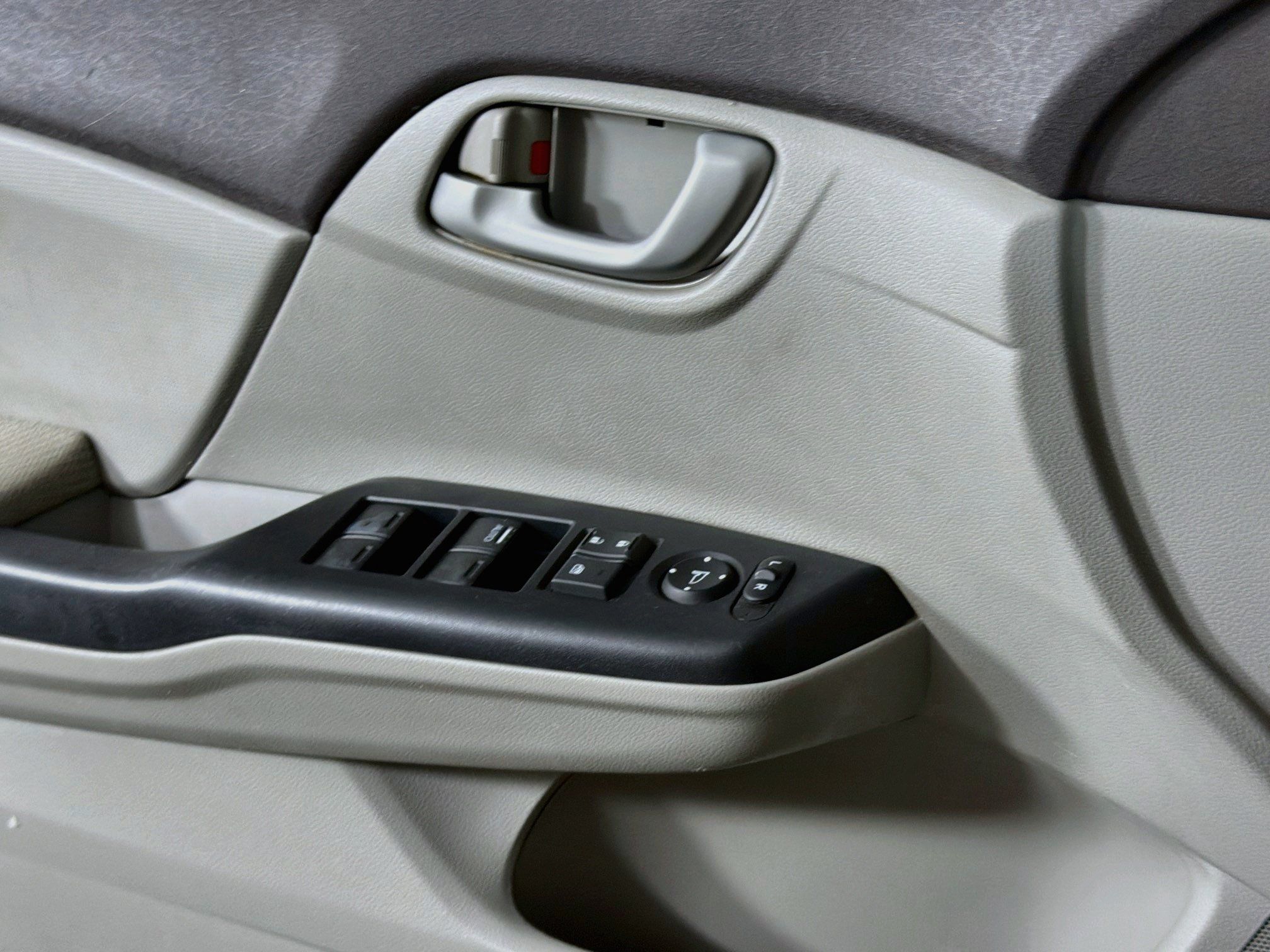 Used 2012 Honda Civic LX image 15