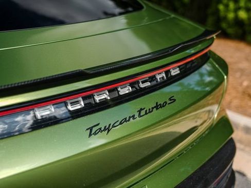Used 2020 Porsche Taycan Turbo S AWD/4WD image 20