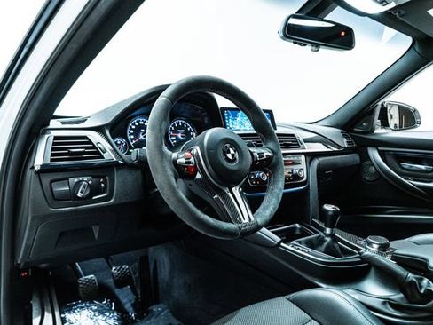 Used 2018 BMW M3 RWD image 24