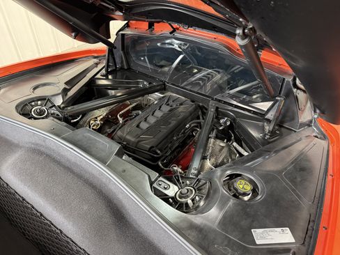 Used 2020 Chevrolet Corvette Stingray Preferred Cpe w/ 2LT Preferred Equipment Group RWD image 6