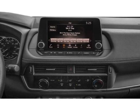 Used 2023 Nissan Rogue S FWD image 13