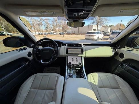 Used 2018 Land Rover Range Rover Sport HSE image 7