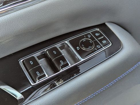 New 2025 Cadillac Escalade IQ Luxury 1 w/ Smart Trailering package image 20