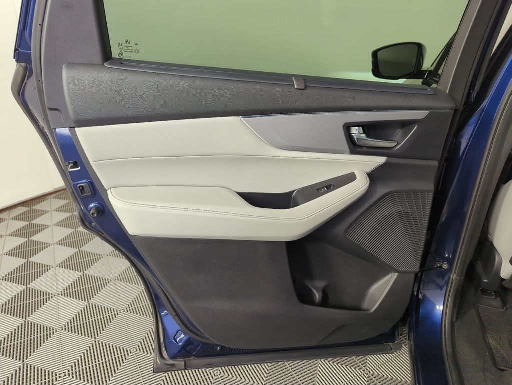 Used 2024 Acura MDX w/ Technology Package FWD image 29