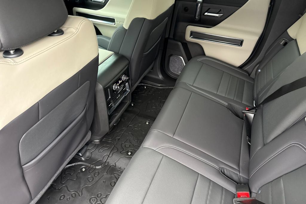 New 2026 GMC Hummer EV 4x4 Crew Cab image 14