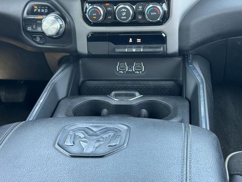 Used 2024 RAM 1500 Laramie AWD/4WD image 16