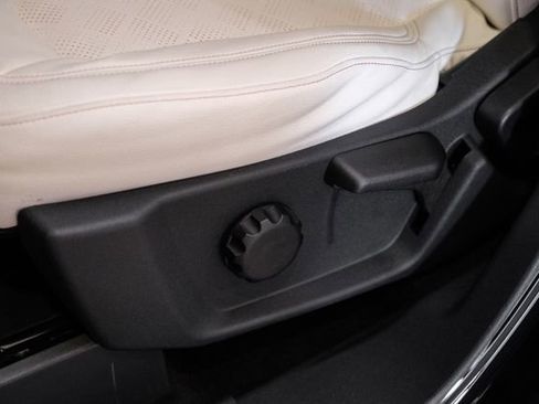 Used 2025 Ford Bronco Heritage Edition image 61