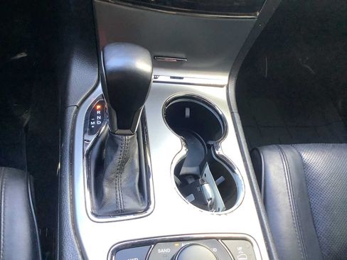 Used 2020 Jeep Grand Cherokee High Altitude AWD/4WD image 18