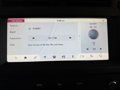 Used 2018 Land Rover Discovery SE AWD/4WD image 21