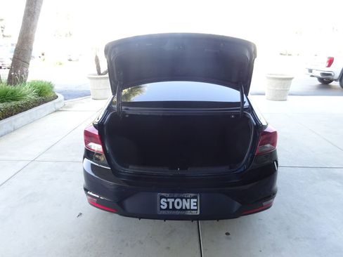 Used 2019 Hyundai Elantra SE w/ Cargo Package FWD image 30