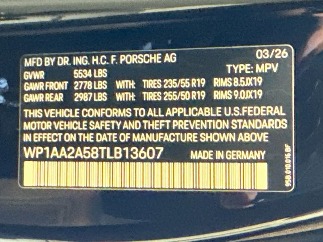 Used 2026 Porsche Macan AWD/4WD image 26