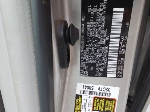 Used 2010 Toyota Sienna LE FWD image 10